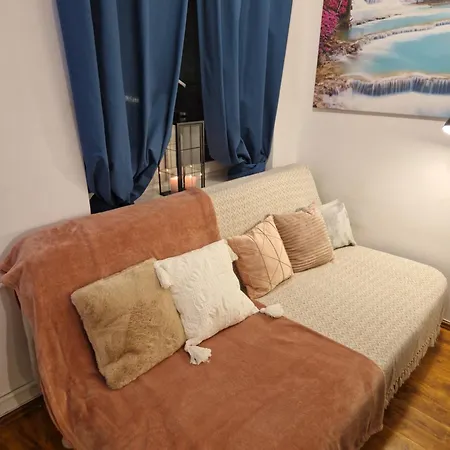 Down Town View Апартаменты